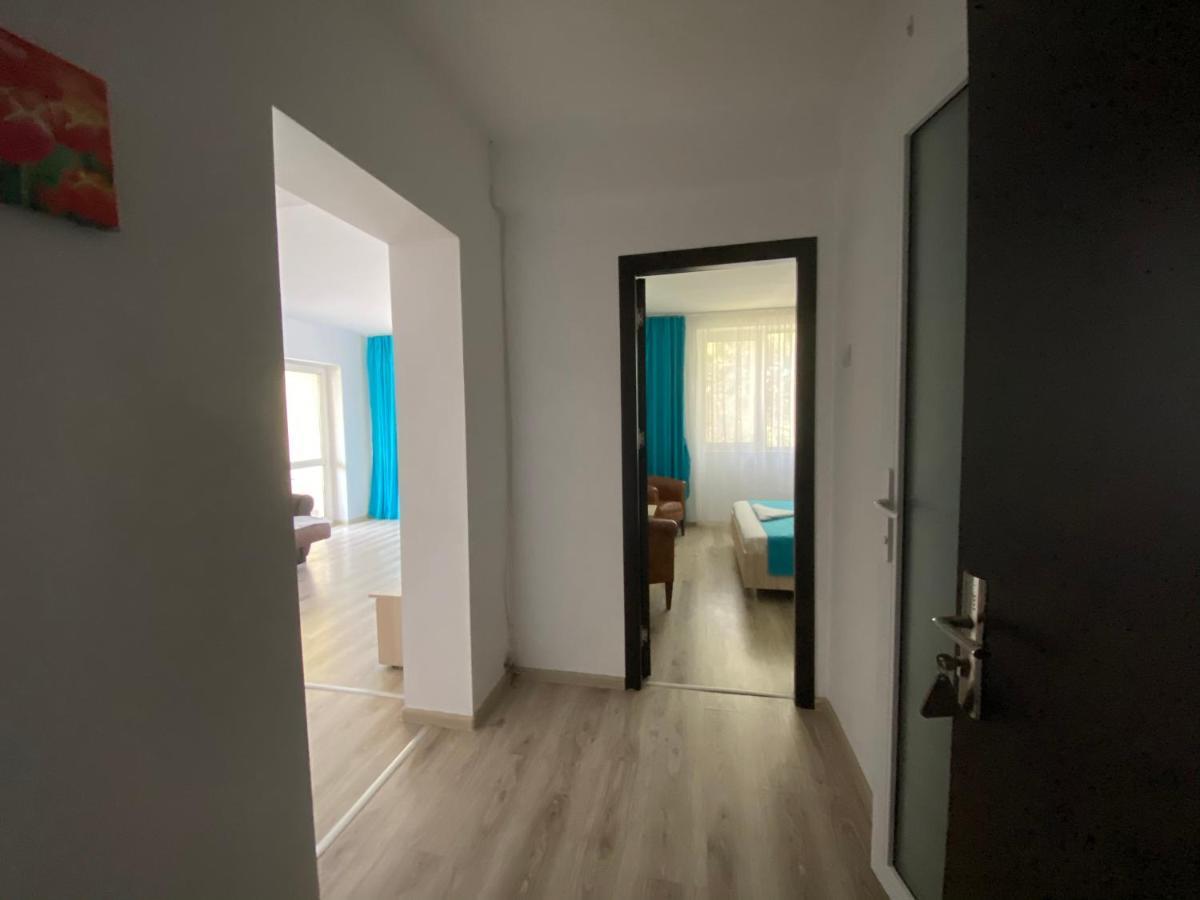 Q Hotel Neptun Buitenkant foto