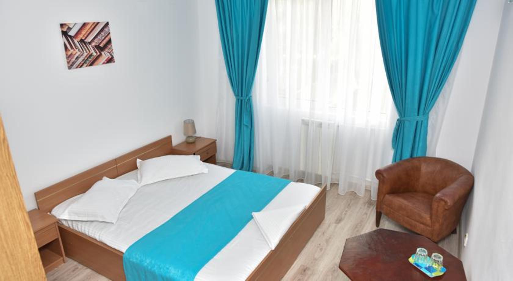 Q Hotel Neptun Buitenkant foto