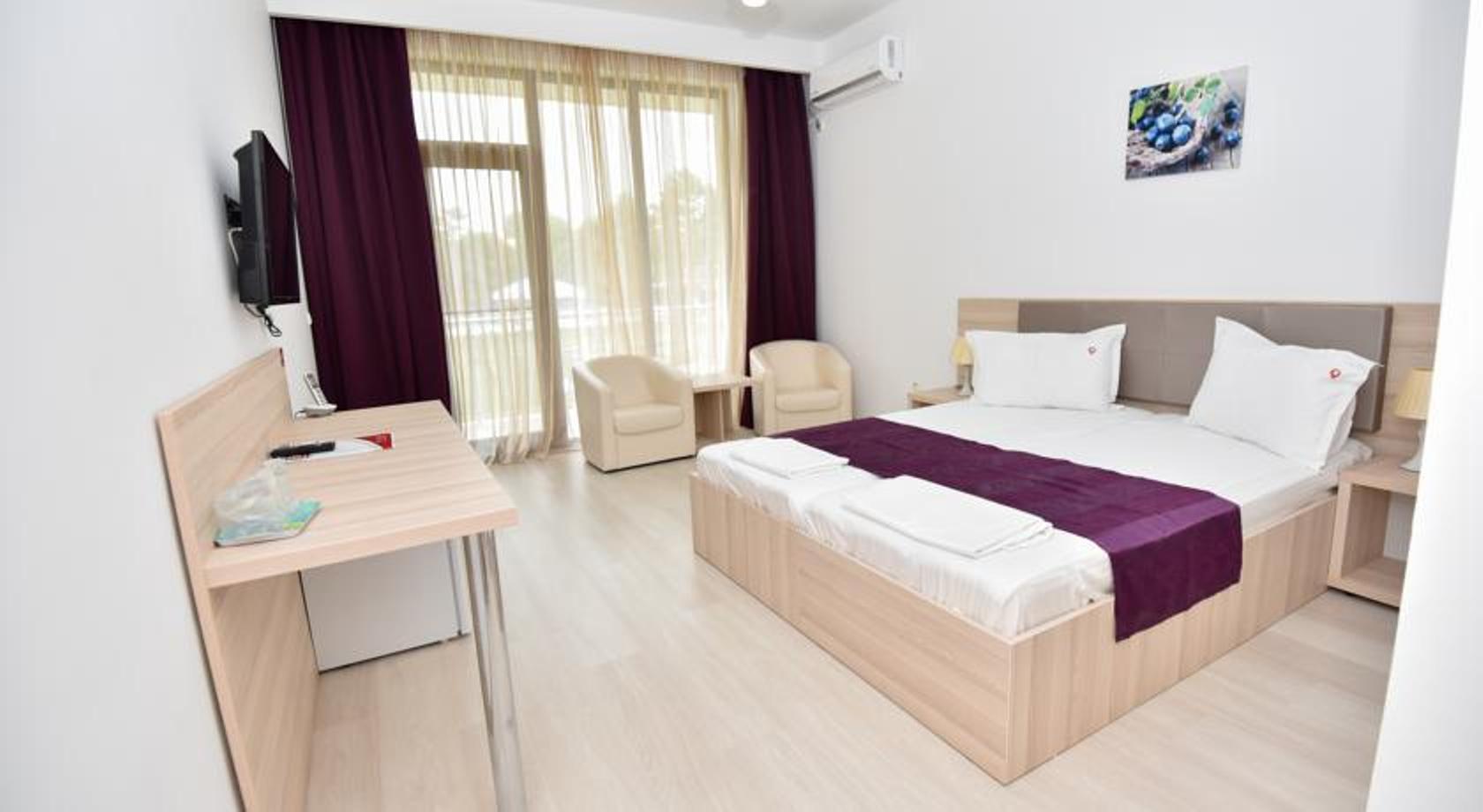 Q Hotel Neptun Buitenkant foto