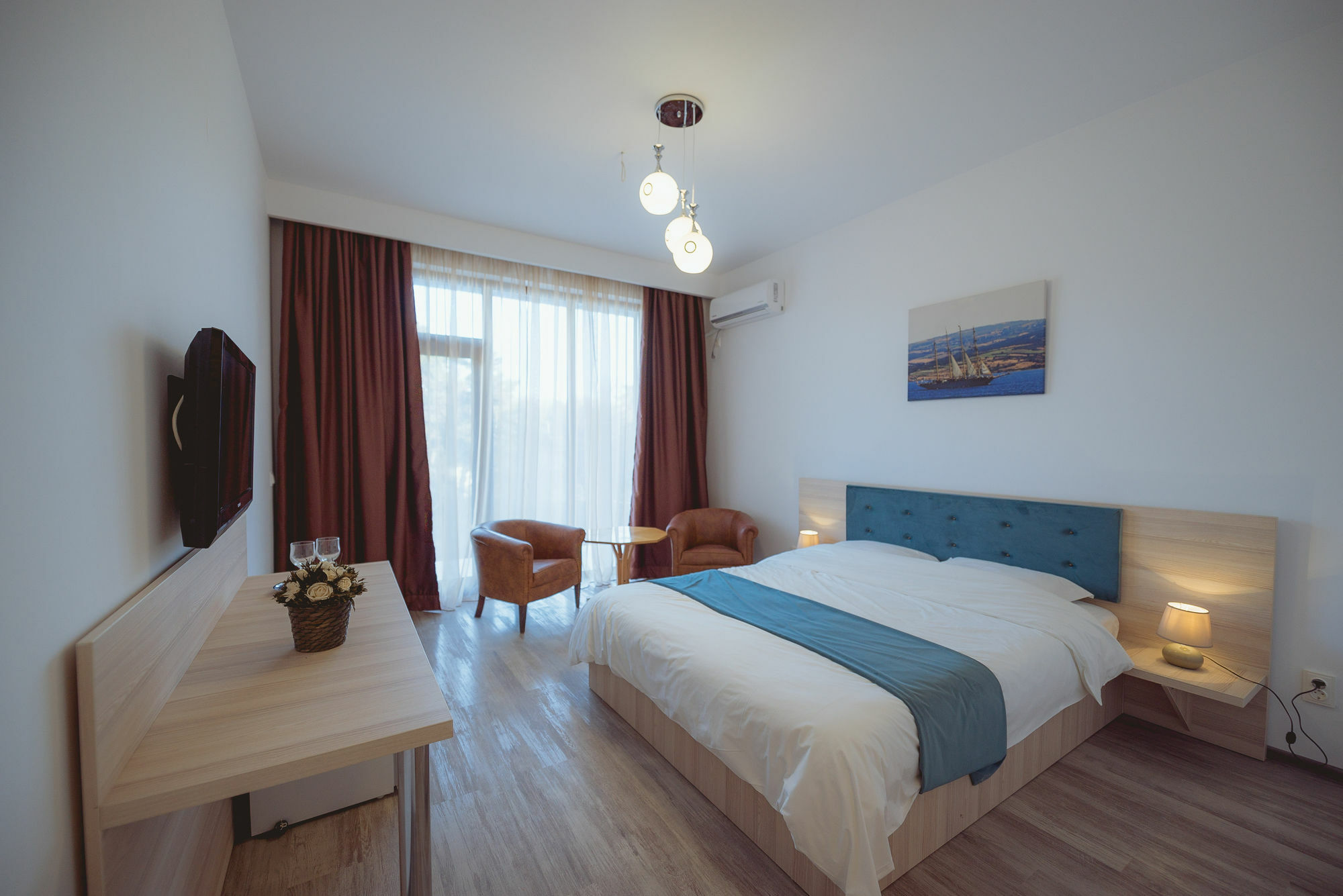 Q Hotel Neptun Buitenkant foto